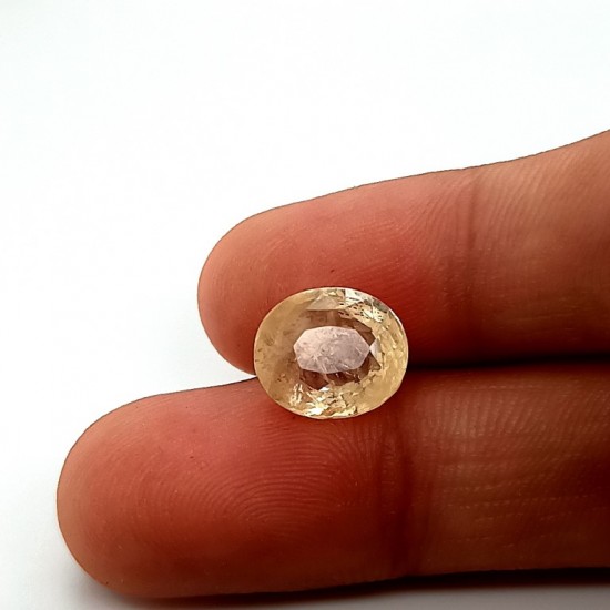 Yellow Sapphire (Pukhraj) 5.54 Ct gem quality Yellow Sapphire (Pukhraj) 5.54 Ct gem quality